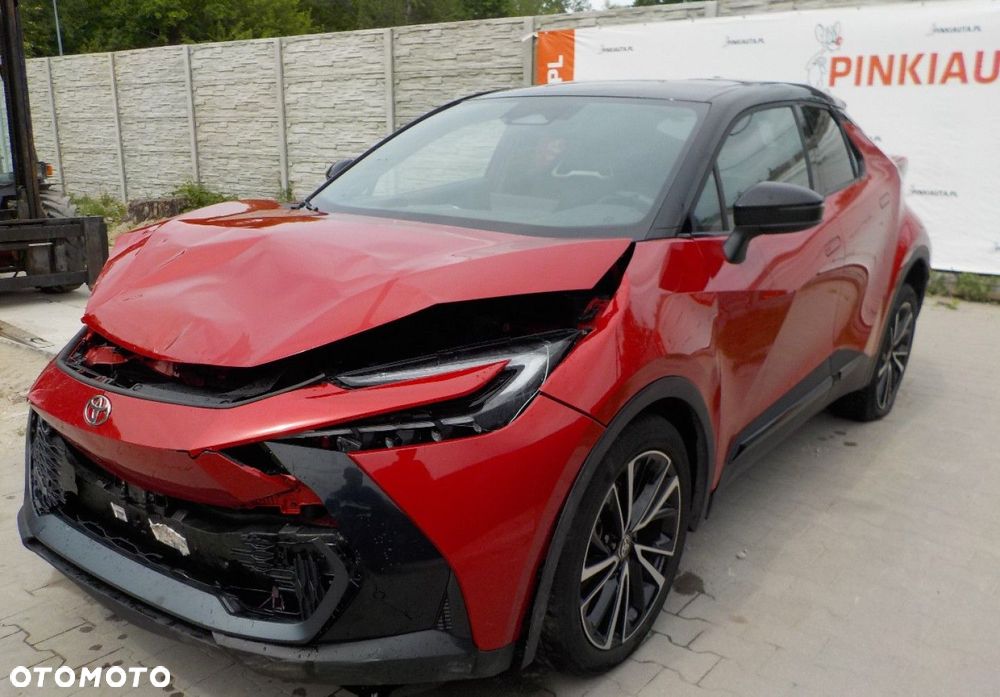 Toyota C-HR - 6