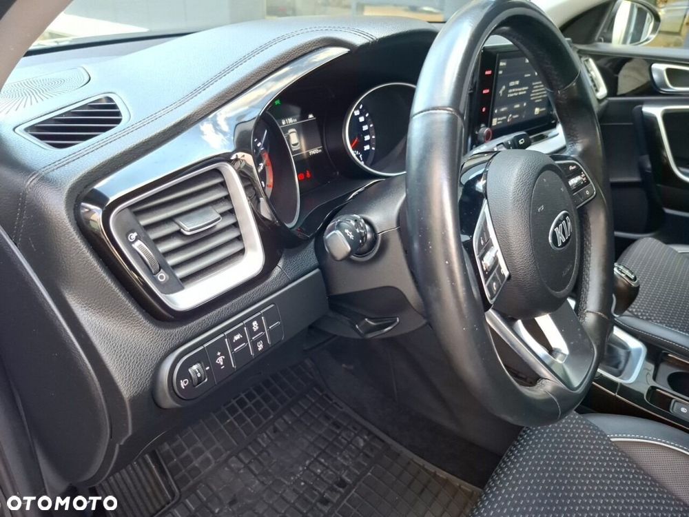 Kia XCeed 1.6 T-GDI L - 17