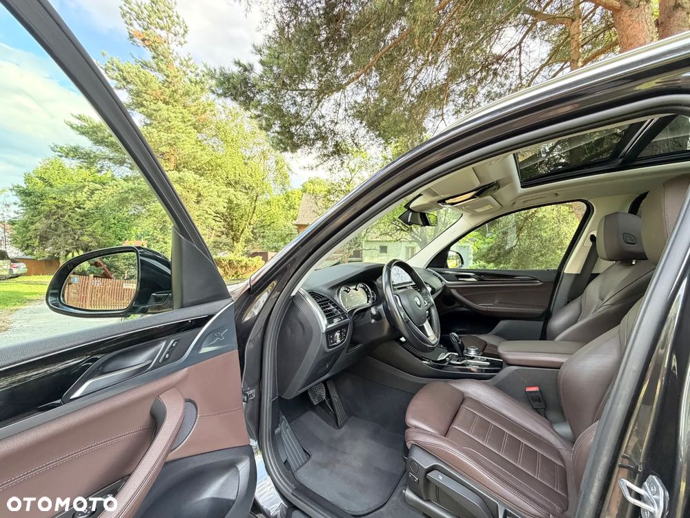 BMW X3 xDrive20d xLine - 14