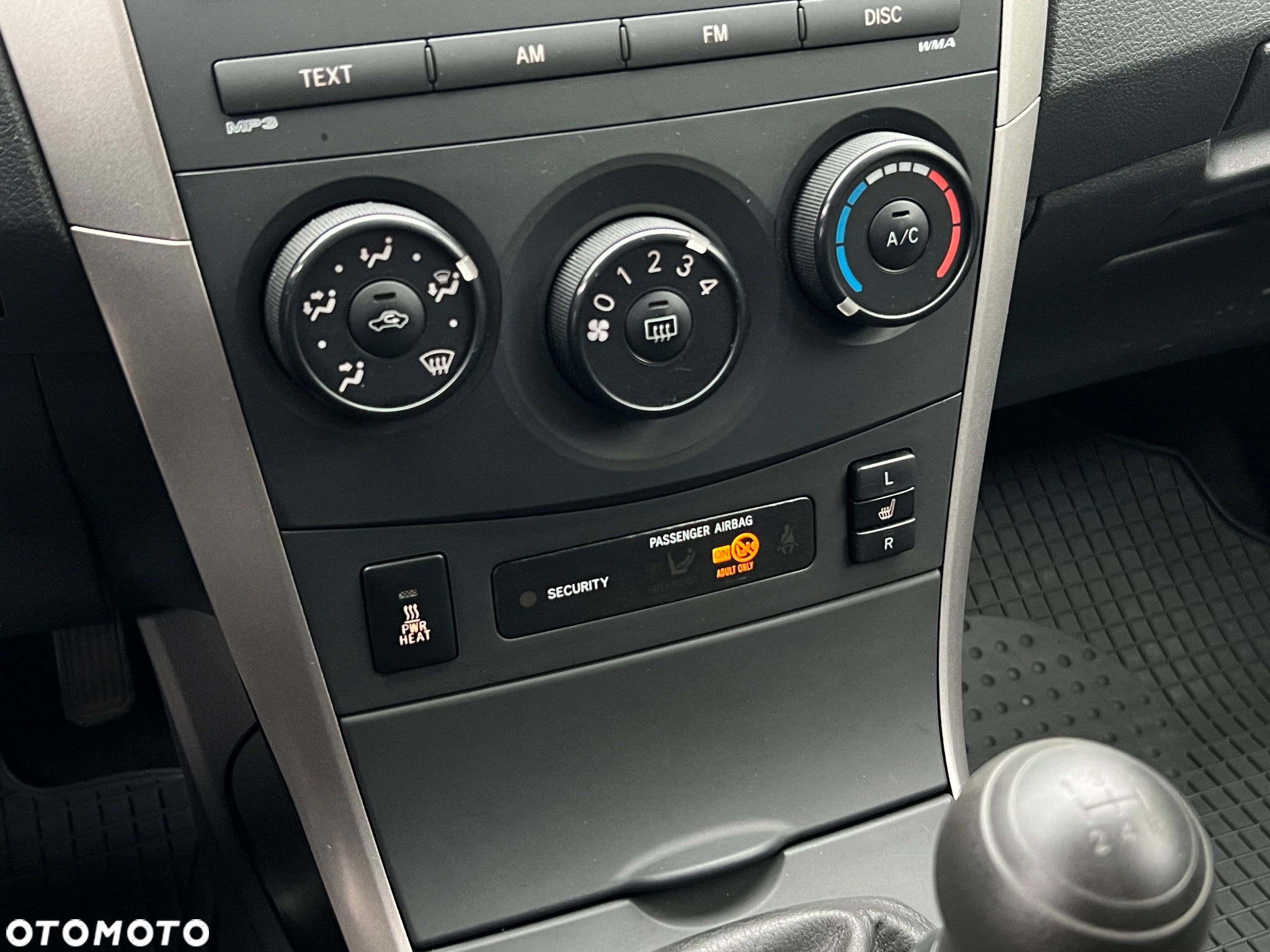 Toyota Corolla 1.4 D-4D Premium - 21