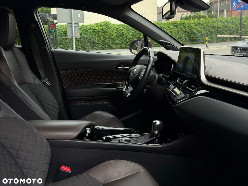 Toyota C-HR 1.8 Hybrid Executive - 6