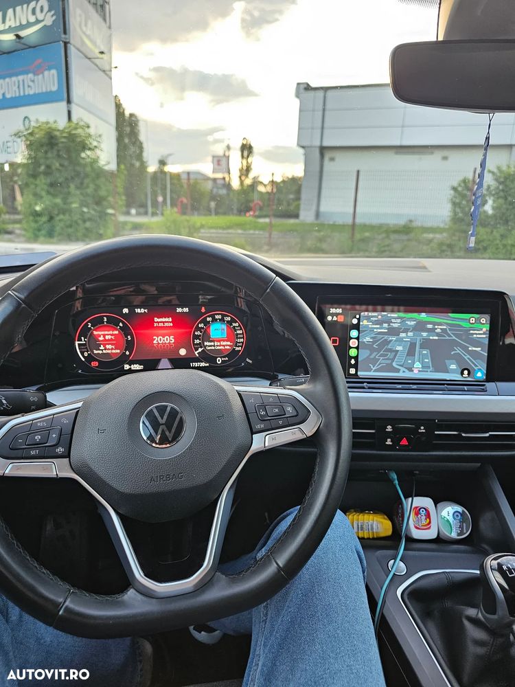 Volkswagen Golf 2.0 TDI SCR Life - 8