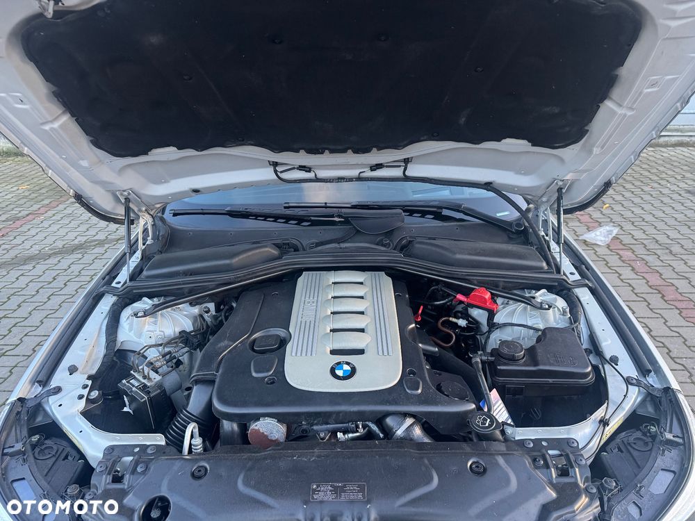 BMW Seria 5 530d - 13