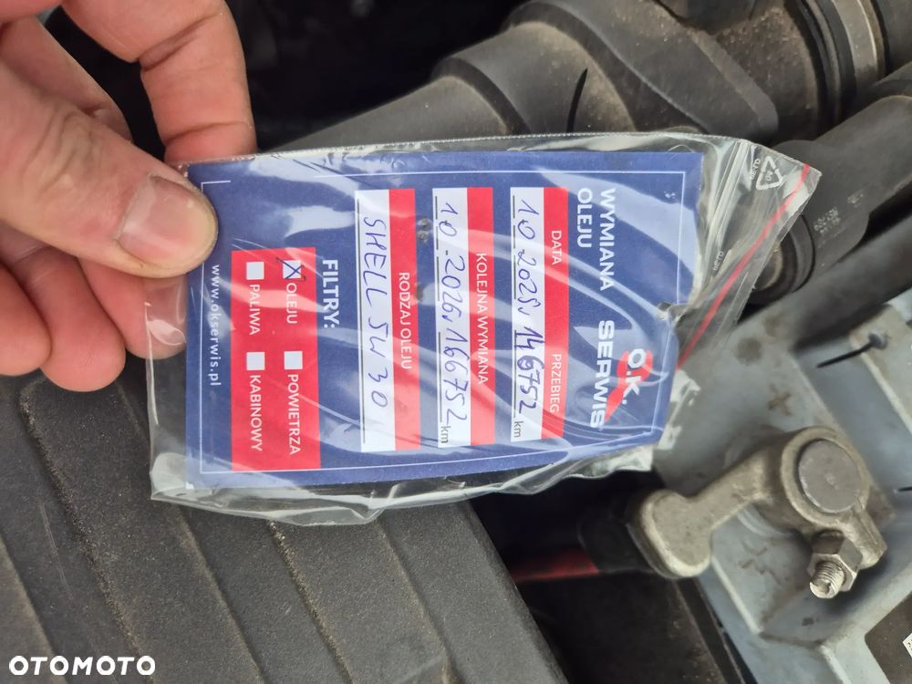 Volkswagen Passat 2.0 TDI SCR (BlueMotion Technology) 4Motion Highline - 23