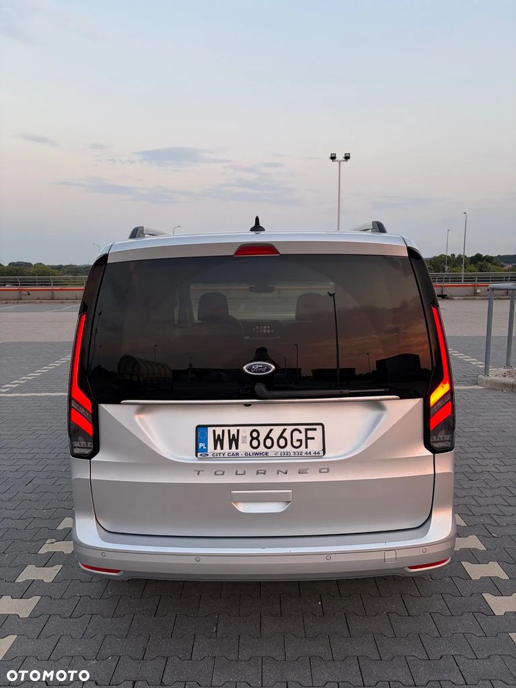 Ford Tourneo Connect 2.0 EcoBlue Titanium - 19