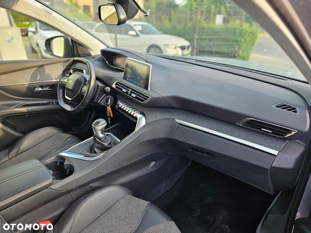 Peugeot 5008 1.5 BlueHDi Allure Pack S&S - 15