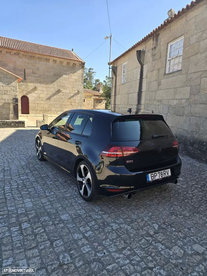 VW Golf 2.0 TSi GTi Performance - 6