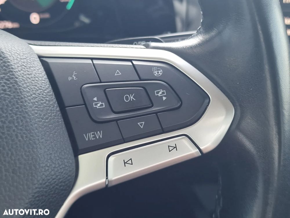 Volkswagen Golf - 16