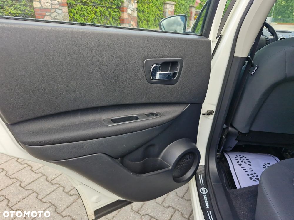 Nissan Qashqai 1.6 Acenta - 19