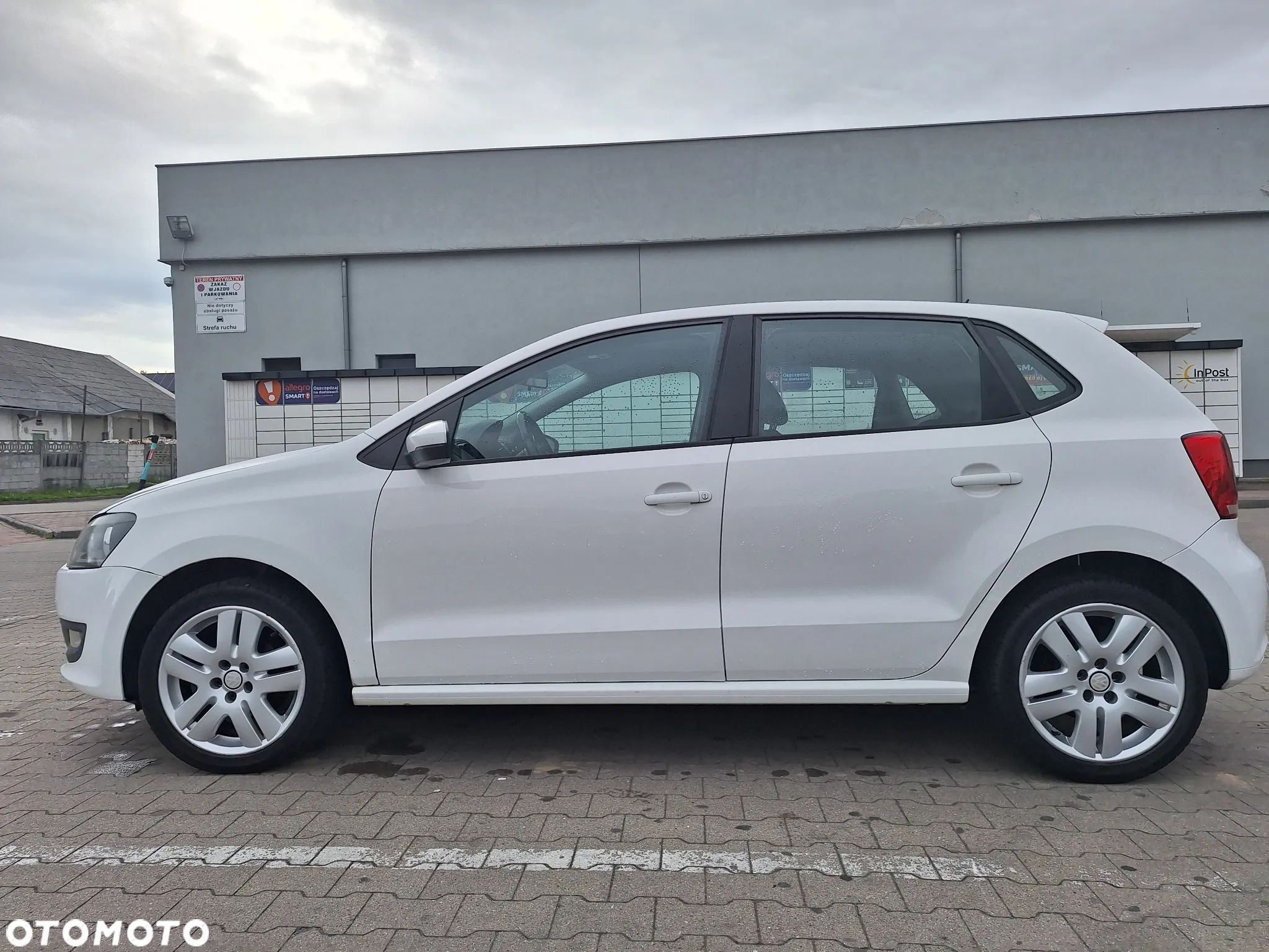 Volkswagen Polo - 1