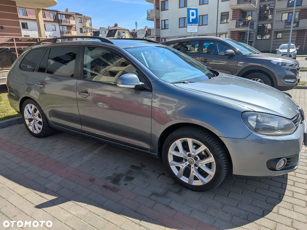 Volkswagen Golf 1.6 TDI DPF Comfortline - 8
