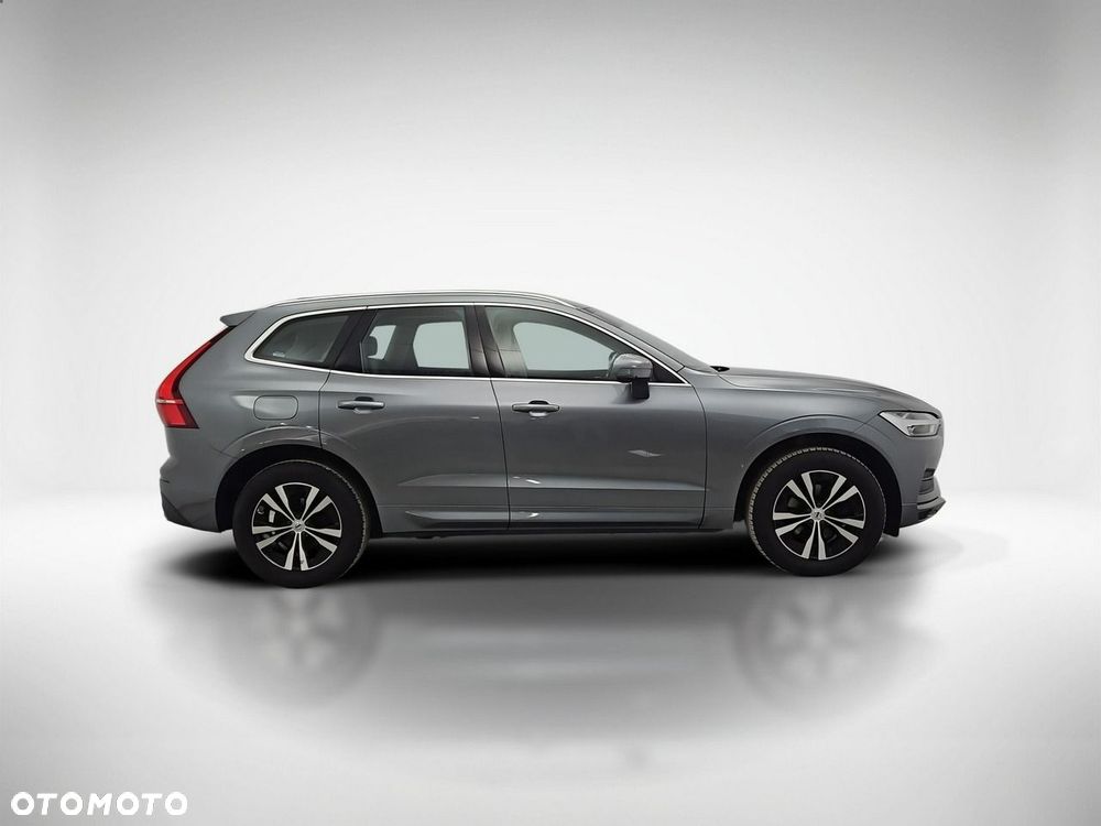Volvo XC 60 D3 Momentum Pro - 7
