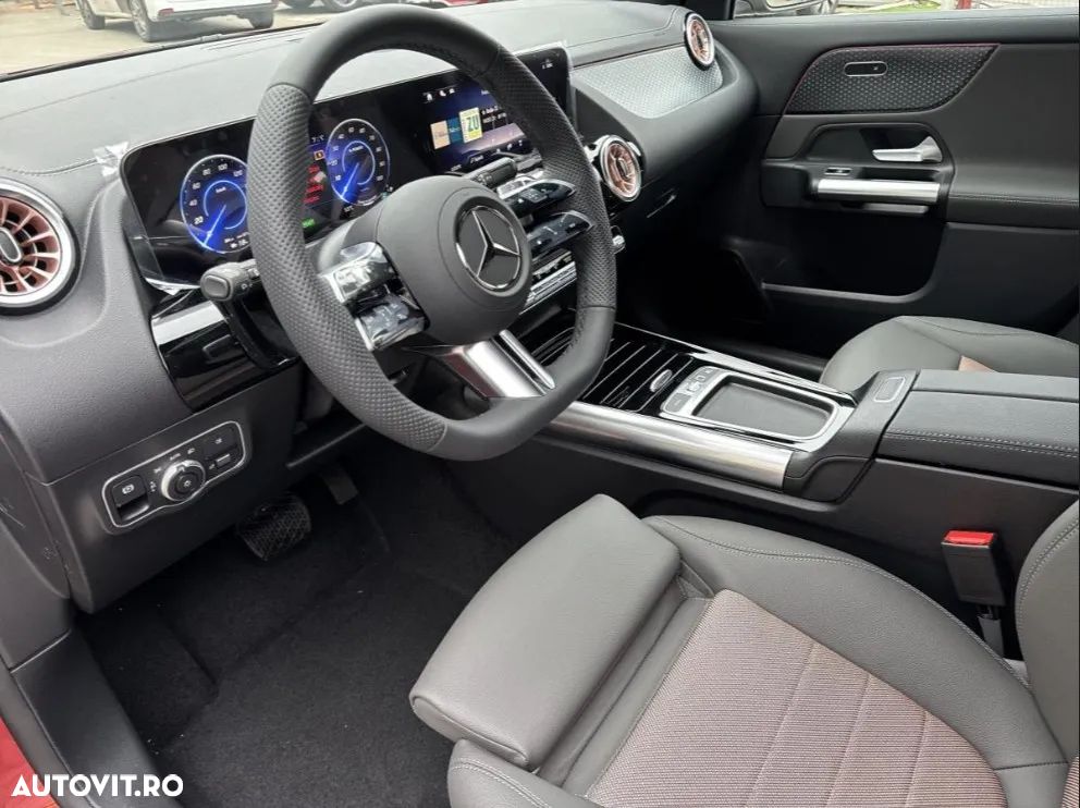 Mercedes-Benz EQA 250+ - 8