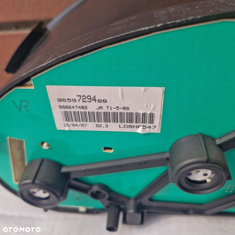 LICZNIK ZEGAR 9659729480 PEUGEOT 206 - 3