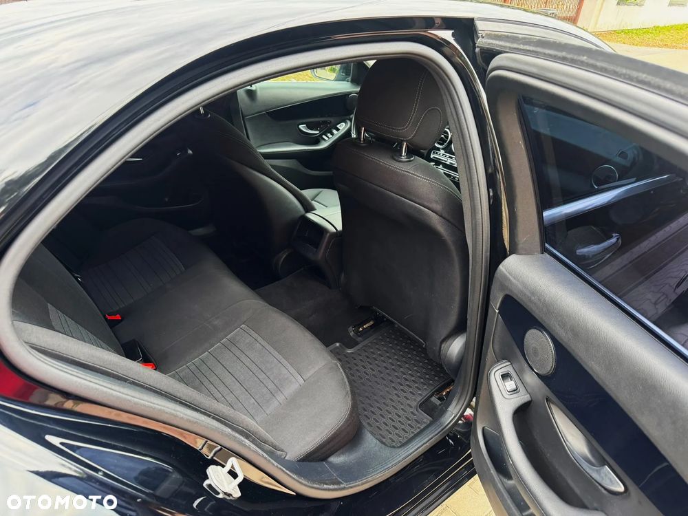 Mercedes-Benz Klasa C 180 7G-TRONIC - 20
