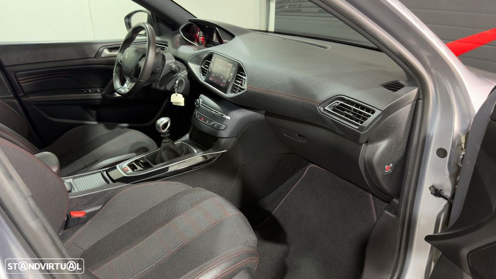 Peugeot 308 PureTech 130 GPF Stop & Start GT - 14