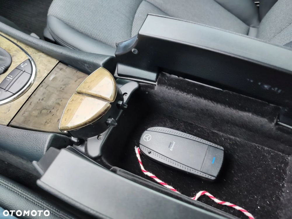 Mercedes-Benz Klasa E 320 CDI 4Matic Automatik Avantgarde DPF - 20