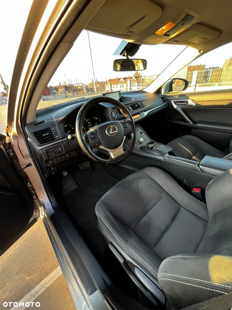 Lexus CT 200h Elegance - 11
