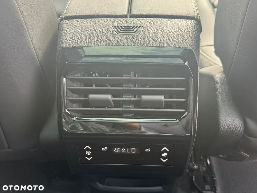 Peugeot 5008 1.2 PureTech mHEV GT Exclusive S&S e-DCS6 - 15