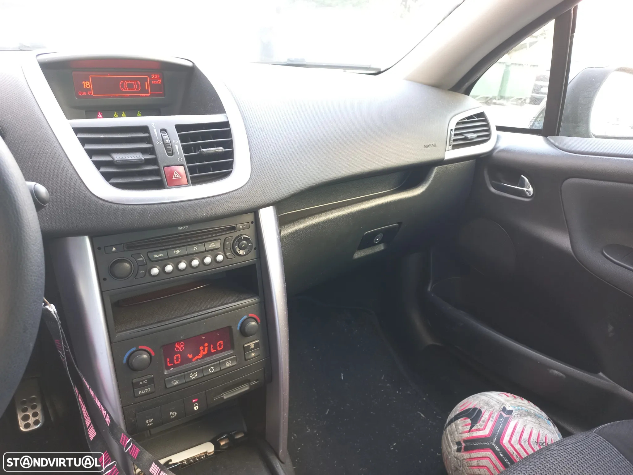 Peugeot 207 CC 1.6 HDi FAP Sport - 3