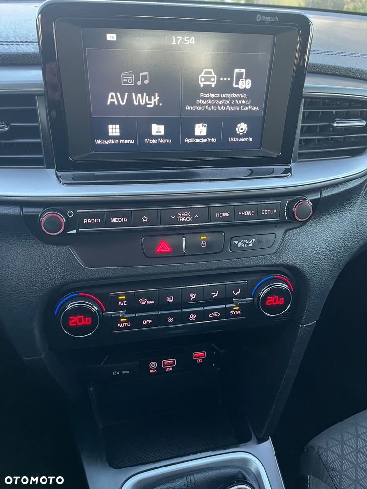Kia Ceed - 26