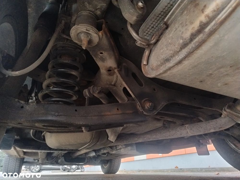 Hyundai Tucson blue 1.7 CRDi 2WD Advantage - 37