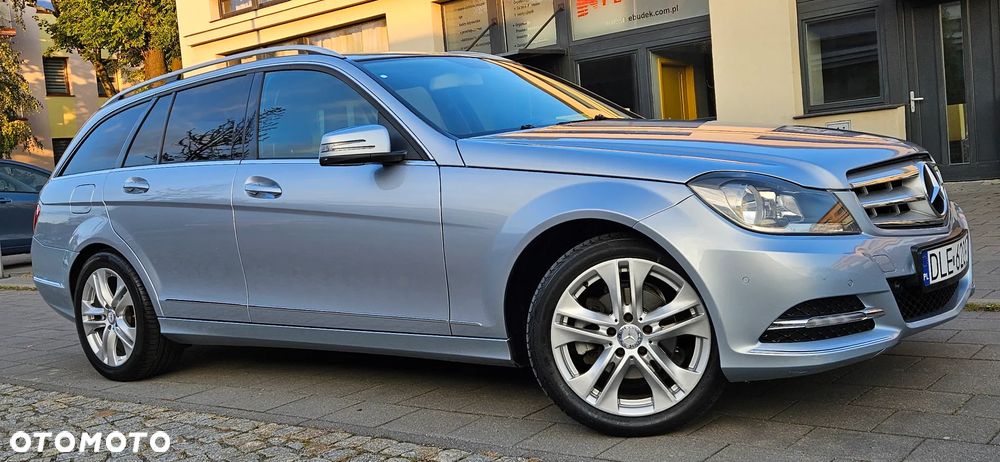 Mercedes-Benz Klasa C 180 T CDI DPF (BlueEFFICIENCY) Avantgarde - 20