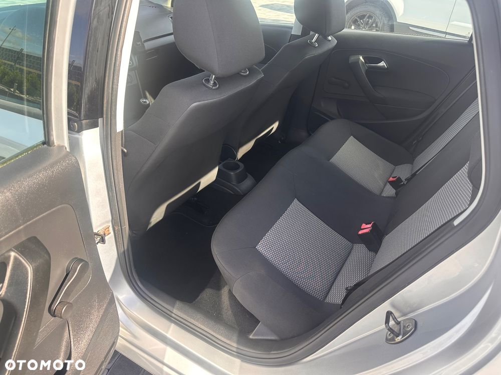 Volkswagen Polo - 18