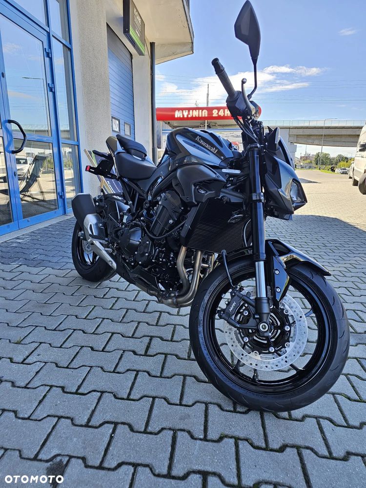 Kawasaki Z 900 - 5