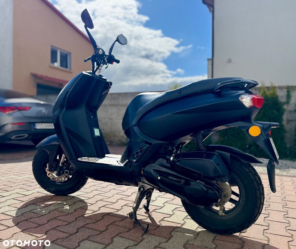 Peugeot Street Zone - 5