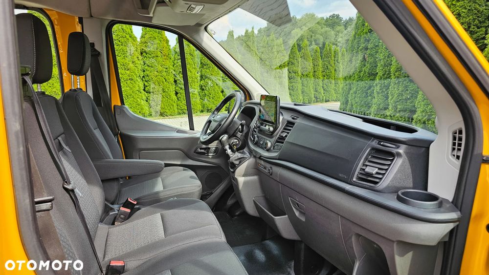 Ford Transit - 17