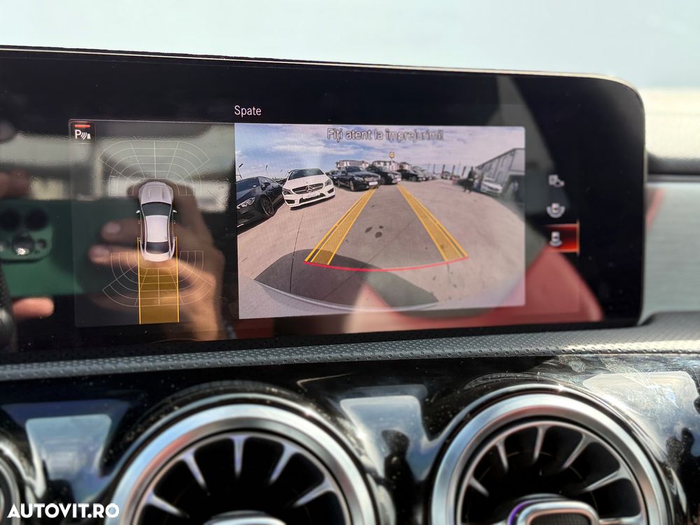 Mercedes-Benz CLA 250 e 8G-DCT AMG Line - 17