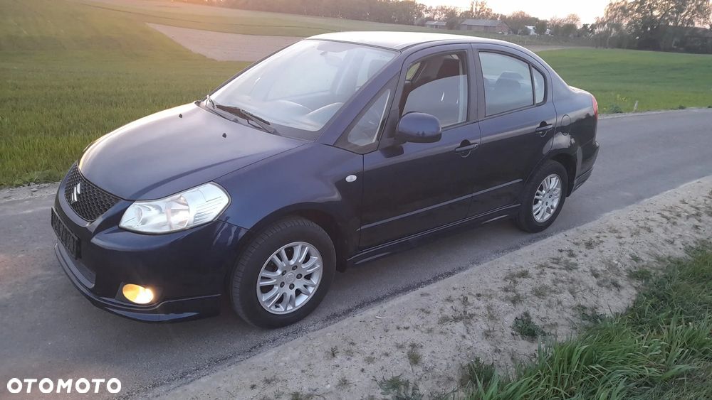 Suzuki SX4 - 38