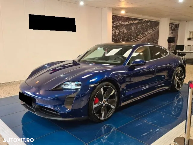 Porsche Taycan - 4
