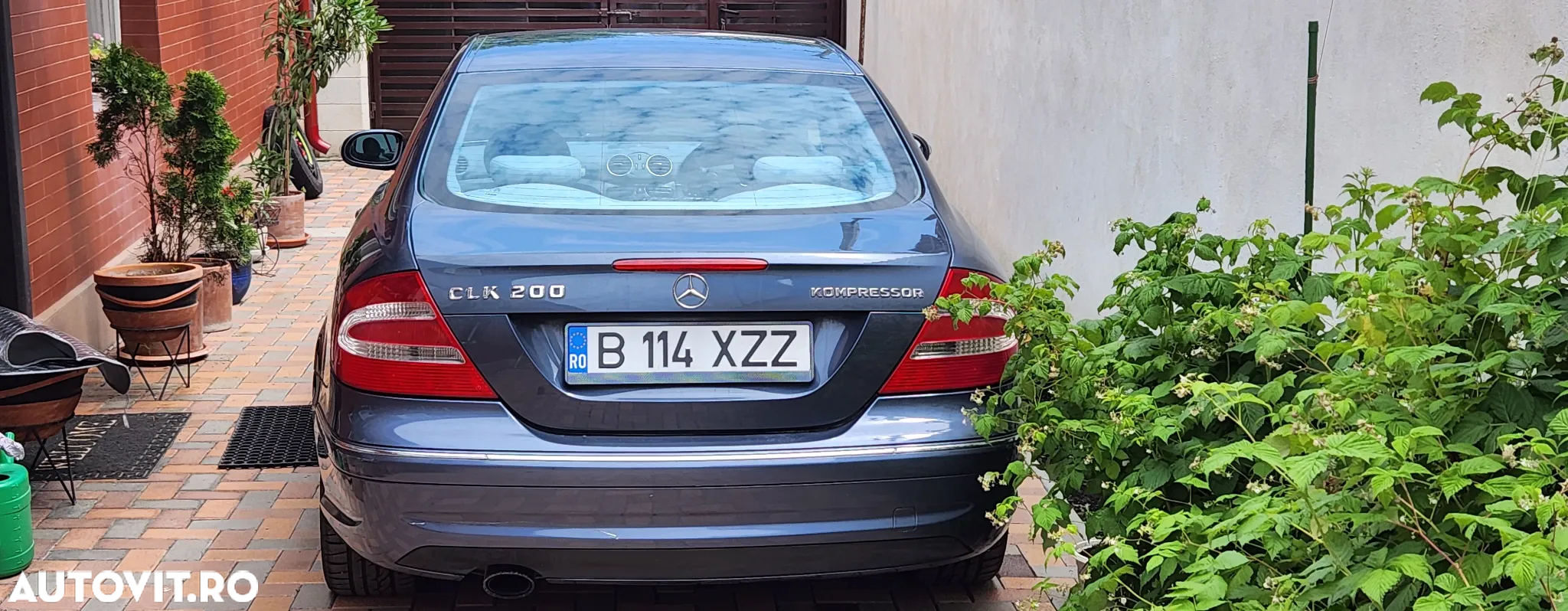Mercedes-Benz CLK Coupe 200 Kompressor Automatik Avantgarde - 2