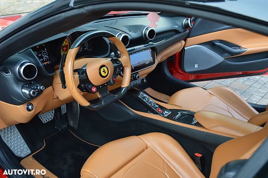 Ferrari Portofino - 6