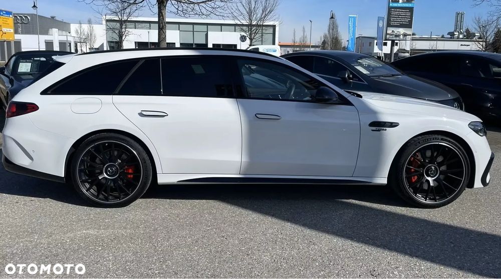 Mercedes-Benz Klasa E AMG 53 4Matic+ AMG SPEEDSHIFT TCT 9G - 4