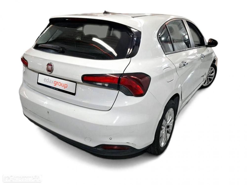 Fiat Tipo 1.3 M-Jet Lounge - 2