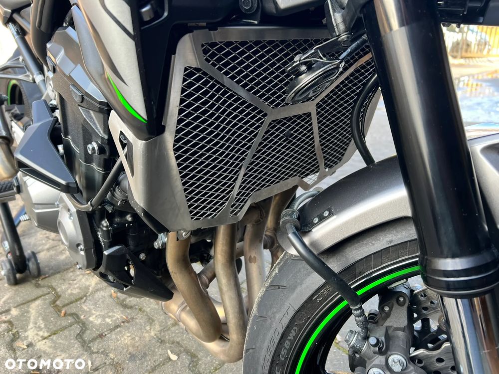Kawasaki Z 900 - 11
