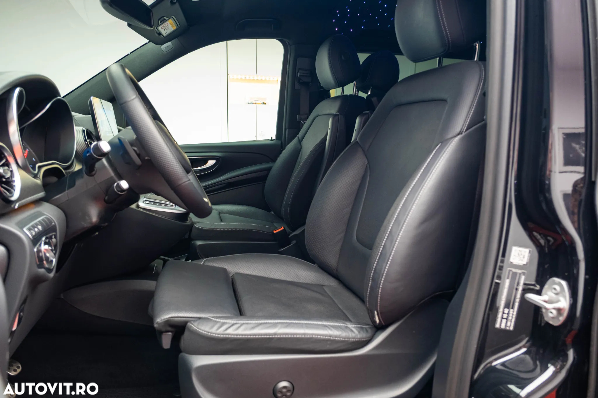 Mercedes-Benz V 300 d Combi Extra-lung 237 CP AWD 9AT - 13