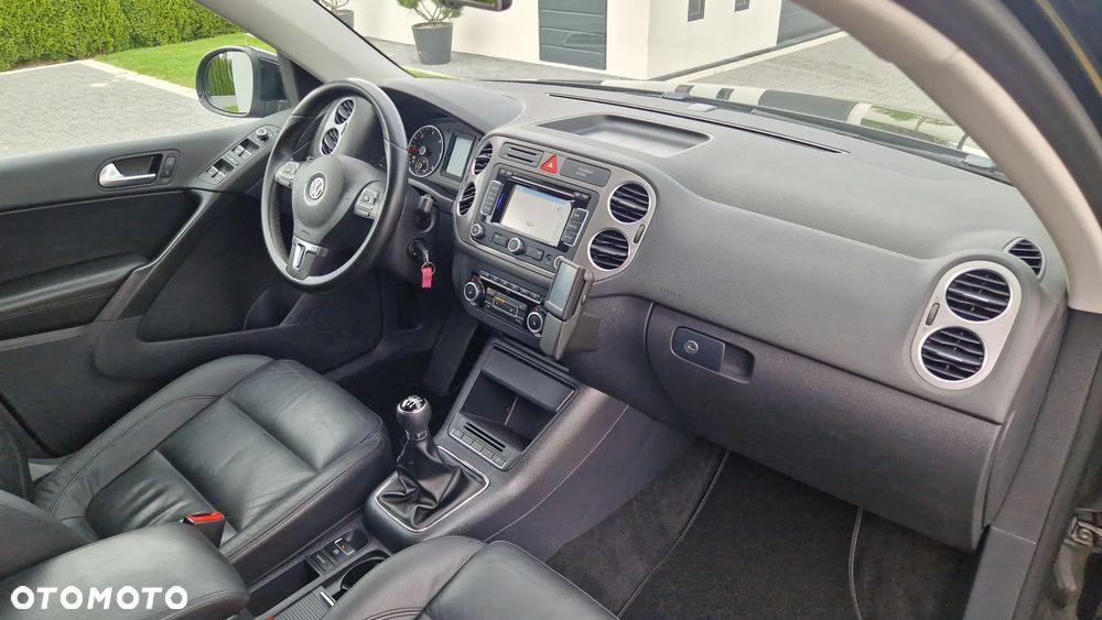Volkswagen Tiguan 2.0 TDI 4Mot R-Style - 14
