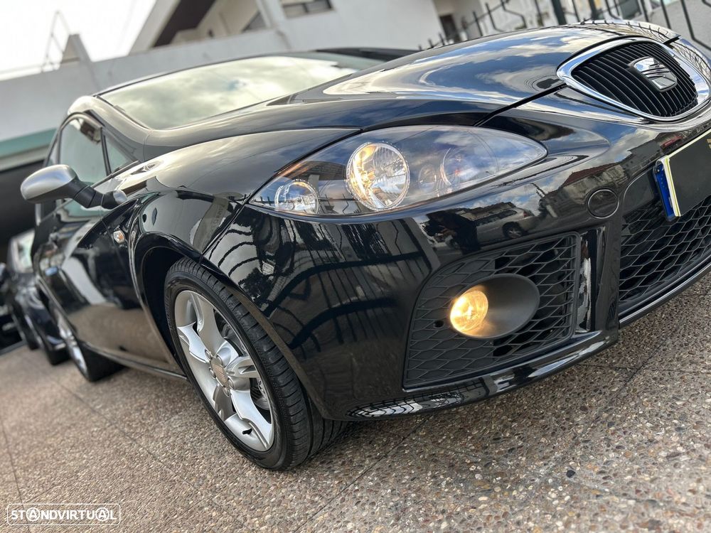 SEAT Leon 2.0 TDI FR - 4