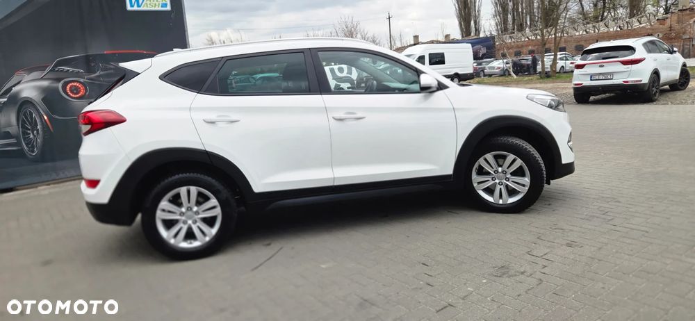 Hyundai Tucson - 16