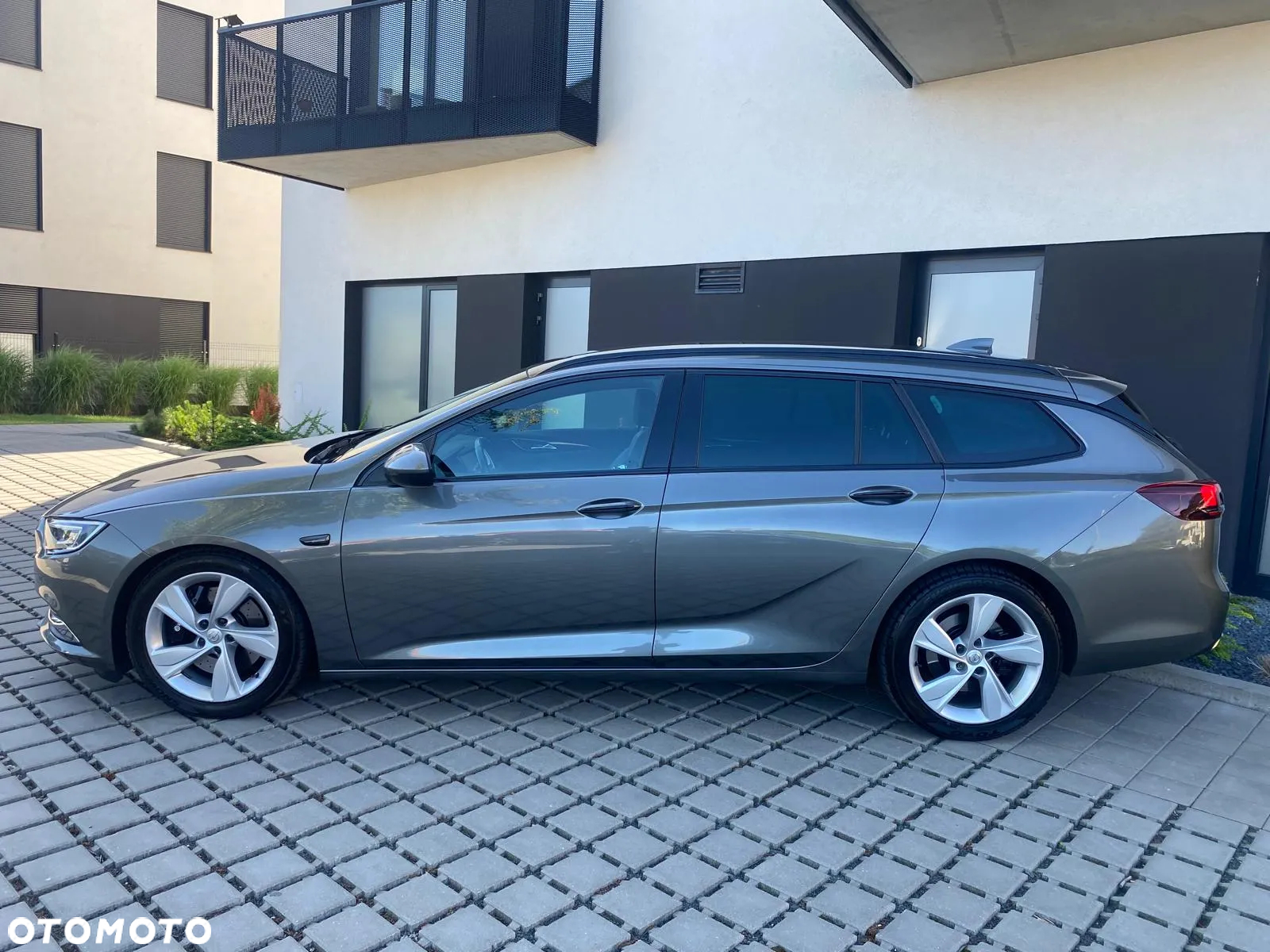 Opel Insignia 2.0 T 4x4 GSi S&S - 8