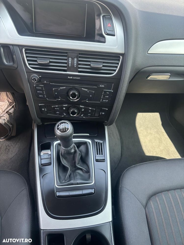 Audi A4 2.0 TDI DPF Ambition - 7