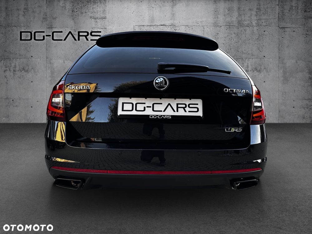Skoda Octavia 2.0 TSI RS Challenge 245 DSG - 8