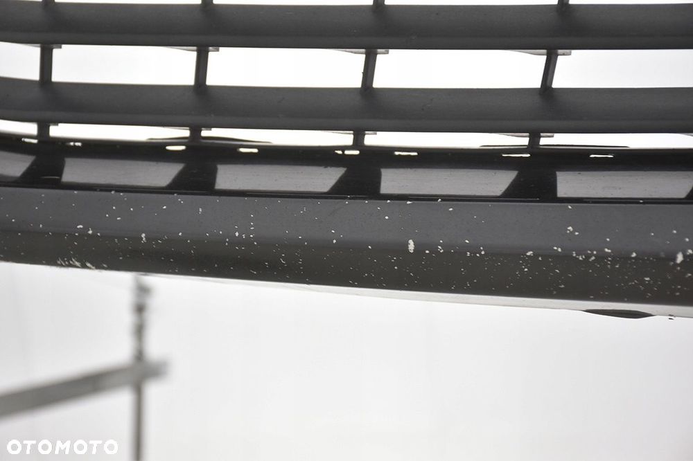 zderzak przedni przód mercedes w204 - 7