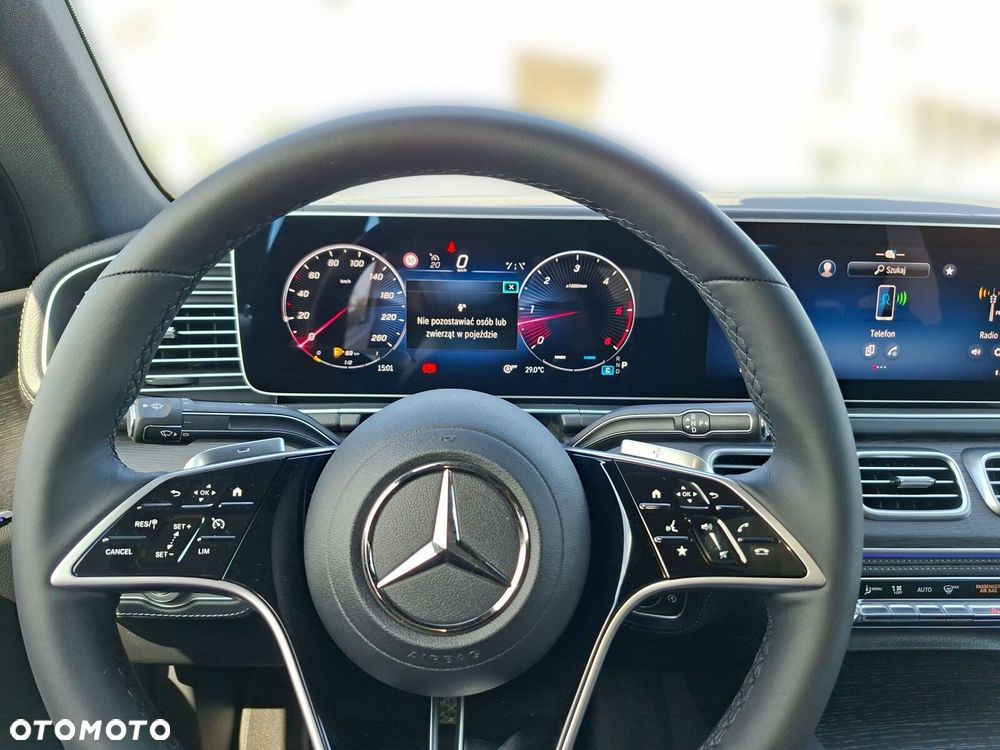 Mercedes-Benz GLE - 11