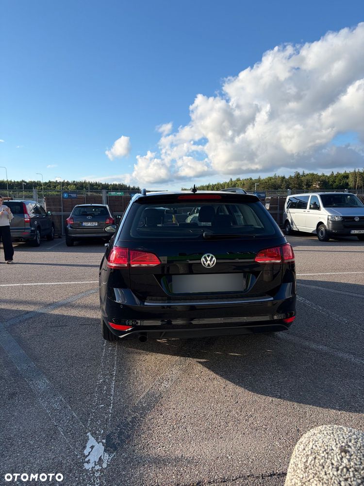 Volkswagen Golf 1.6 TDI BMT Comfortline DSG - 4