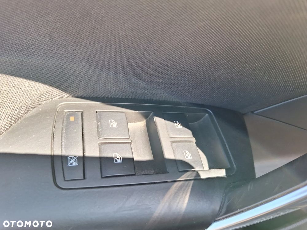 Opel Insignia 2.0 CDTI 4x4 ecoFLEX Start/Stop Innovation - 19